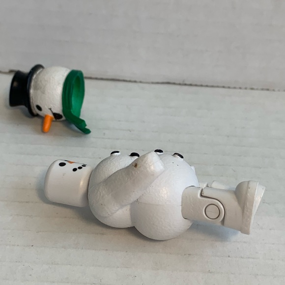 Roblox Snowman Figure (No Code) - Picture 5 of 9